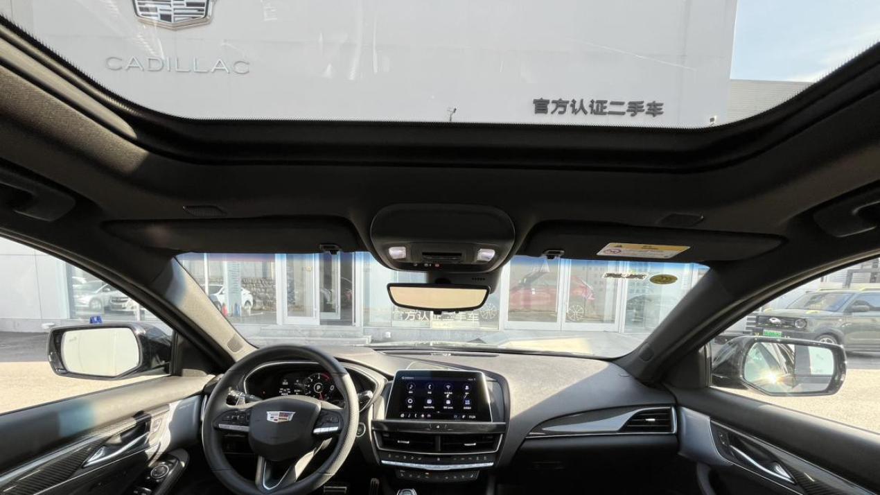 23.38万，准新凯迪拉克CT5，1.3万公里，这价格真香！