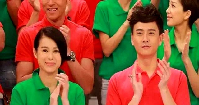 黄宗泽拼命挽回胡杏儿











八年感情，说断就断！黄宗泽悔不当初，