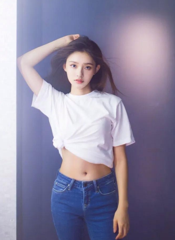 当年，大鹏在拍摄《煎饼侠》时删除了一位女演员的戏份，并把她赶出剧组，没过多久女演