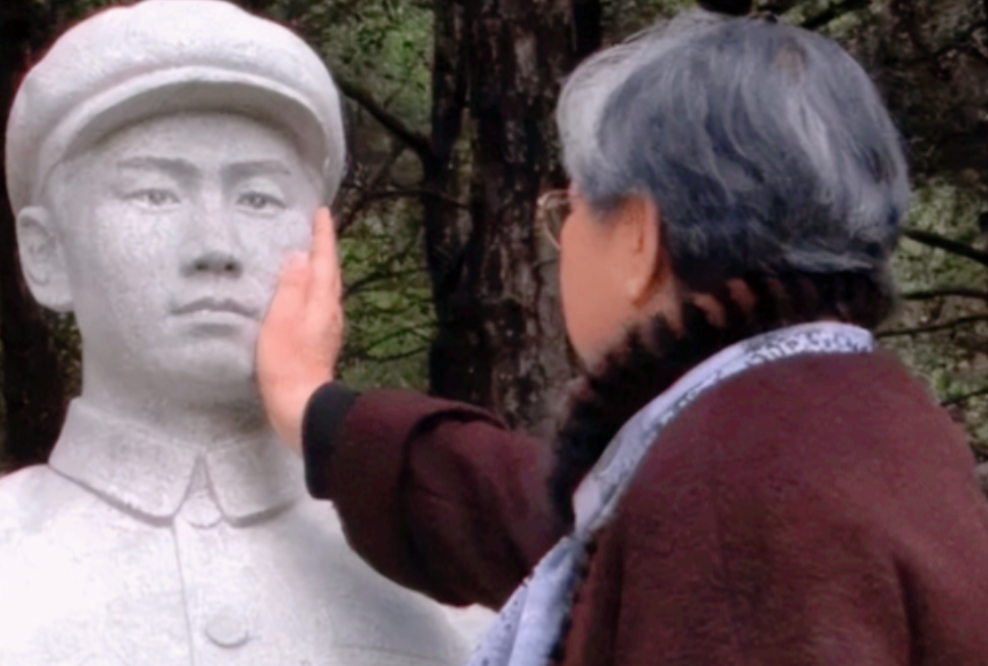 “岸英啊，这是我最后一次来看你了，我老了，以后没机会了”，2006年，已经76岁