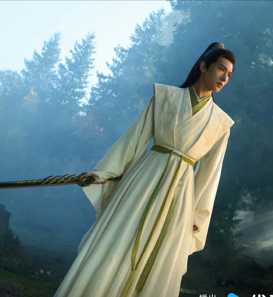 《凡人修仙传》，一开始不懂，
为什么韩立杀了陆师兄没人过问，
后来才明白，真相不
