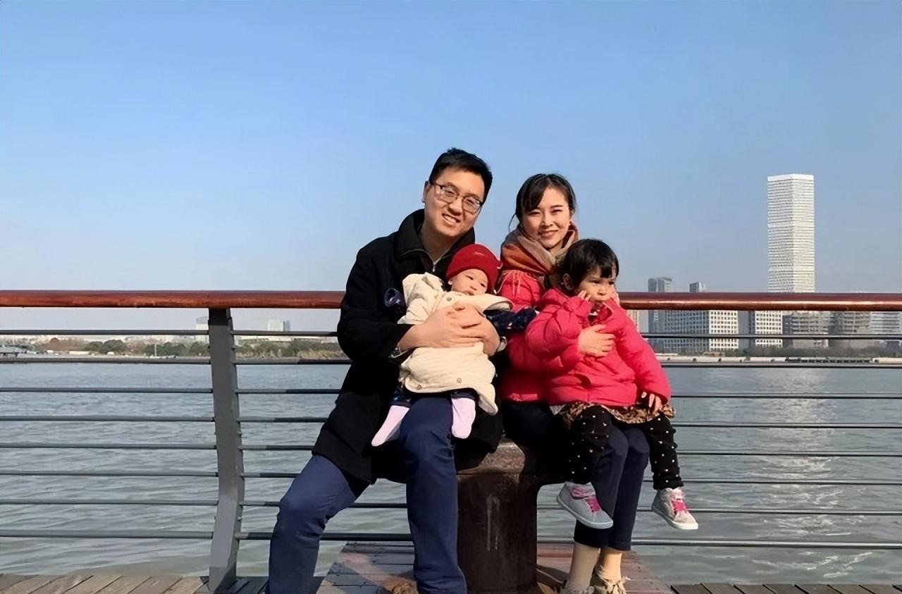 汶川地震截肢舞者逆袭人生











天崩地裂，世界末日！舞蹈老师廖智