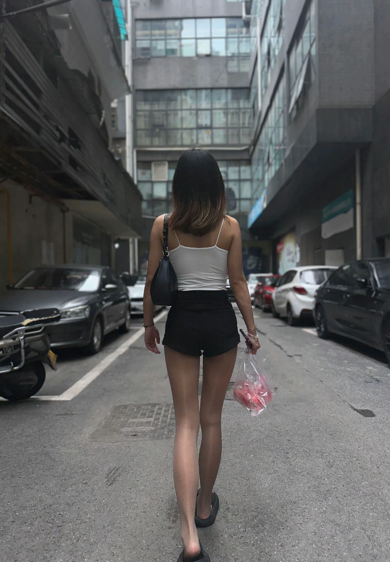今天来姐妹家蹭个饭吃吃