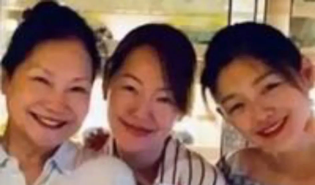 大S妈妈分享AI女儿视频











不敢相信，大S去世了！S妈难以接
