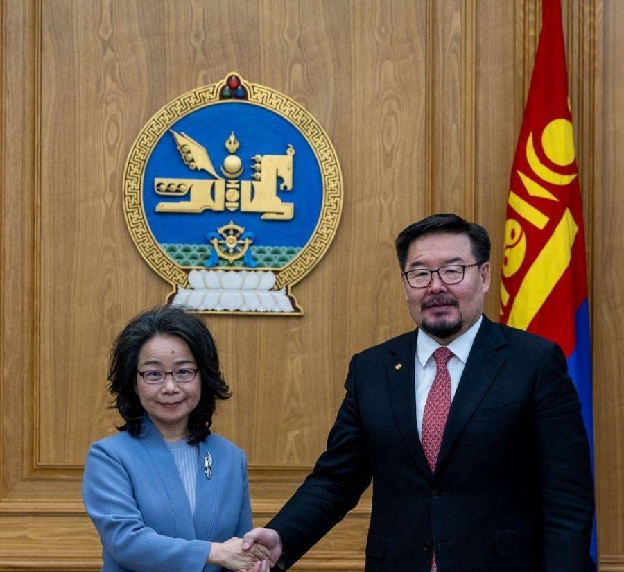 中蒙达成共识，蒙古立即就迎来好消息。
近日，蒙古总理赞丹沙塔尔在蒙古接见了中方驻