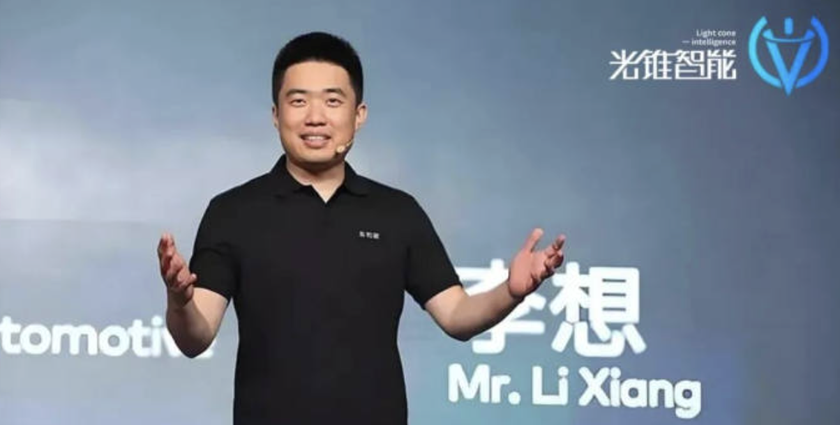 李想all in AI被质疑“不务正业”？本人亲自回应：七成精力仍在造车！
