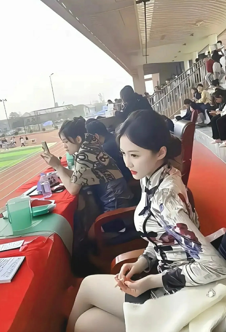 人在江湖，身不由己。