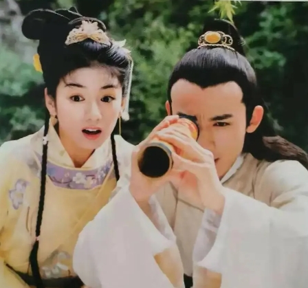 2000年，沙溢为了演《上错花轿嫁对郎》的男一号，20天减肥20斤。却没想到，开