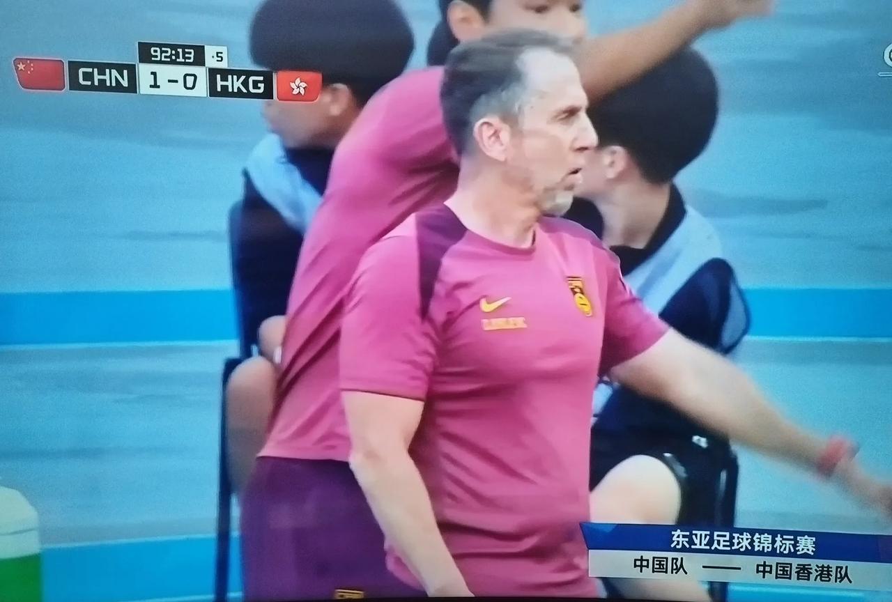 韦世豪收官战竟然没有得到1分钟比赛时间，廖锦涛上演国家队首秀，表现可圈可点，陶强