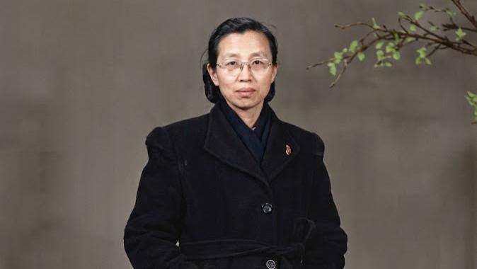 1946年南京, 她打麻将输掉20根金条, 买下了一座城