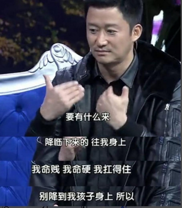 吴京这块“主旋律硬通货”最近有点安静。
自《战狼》《流浪地球》系列后，他个人IP