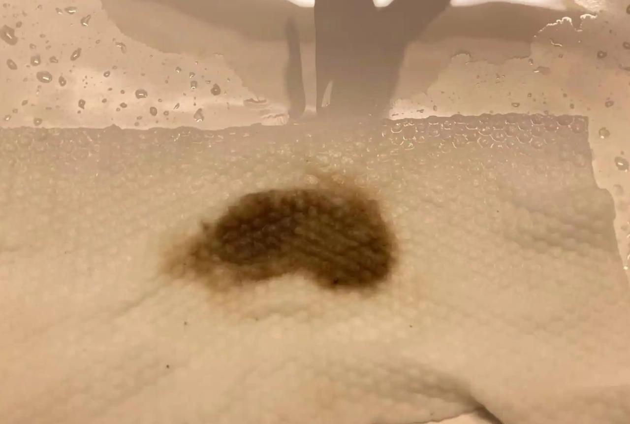 这两天杭州又上热搜了，这次可不是喜讯！
夏季用水量这么大，杭州余杭区良渚部分区域