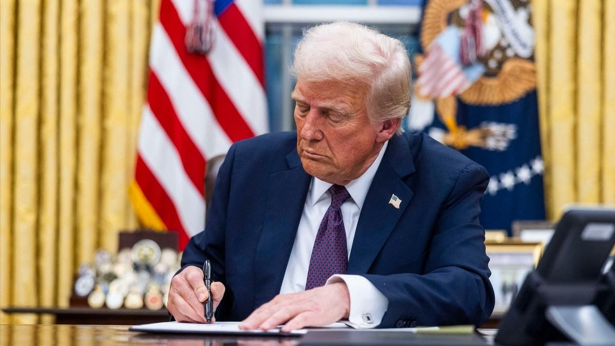 中日交锋升级，白宫批准对日军售，日软肋暴露：根本等不到美下场