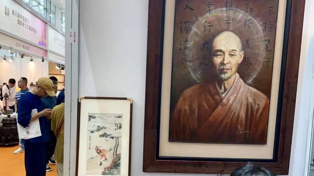厦门佛事展启幕 七艺全能艺术家吴端荣携作品亮相