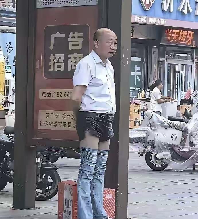 巴黎世家亚洲区总裁。