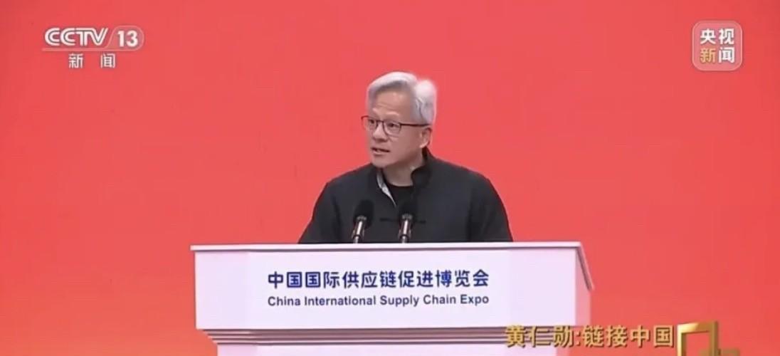 与那些傲慢、狂妄自大的“蓝眼睛白皮肤”不同，
黄仁勋来国内逮谁夸谁，
BAT都是