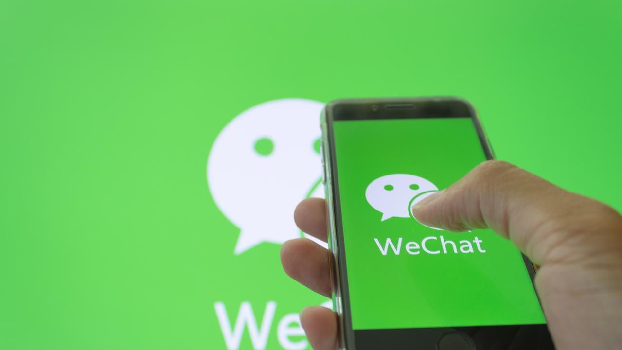 微信里的+号，点一下，解锁4个神仙操作