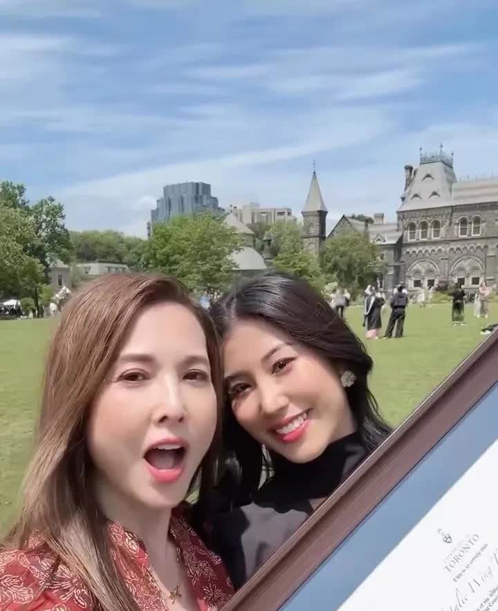 李婉华是个香港分子，外表漂亮内心邪恶。[笑哭][笑哭]奇怪了，和在电视台以前一样