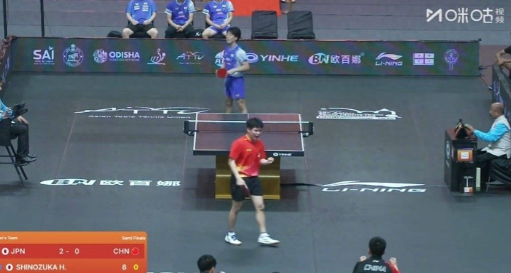 乒乓球亚锦赛男团半决赛，中国队对阵日本队，最终国乒男团上演大逆转，让二追三大比分