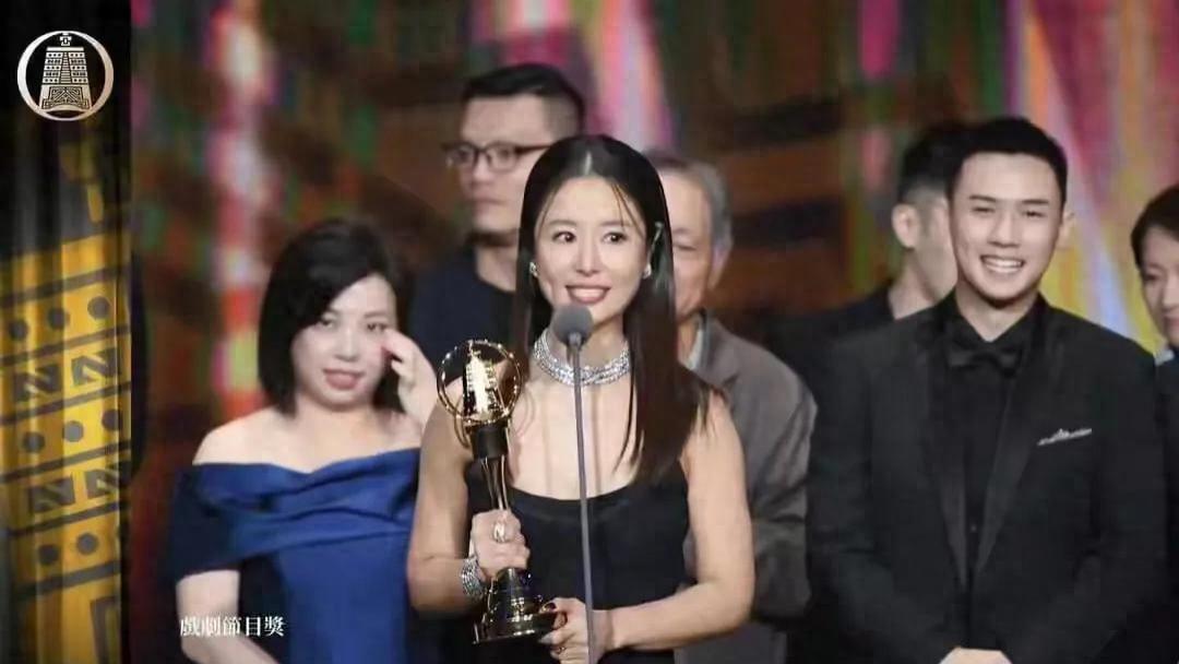 林心如在国内为什么总是被打压
