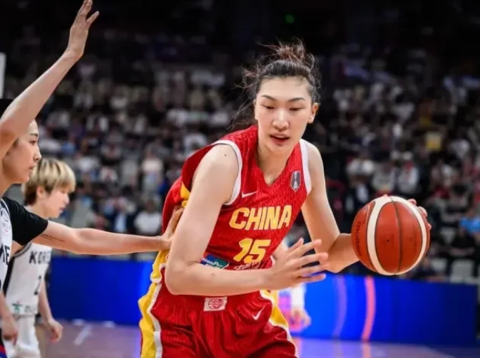 女篮亚洲杯小组赛，中国女篮91-69轻取韩国女篮。这场比赛女篮在下半场打出了酣畅