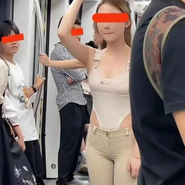 一边穿衣自由一边拒绝男凝，真鸡儿讽刺啊