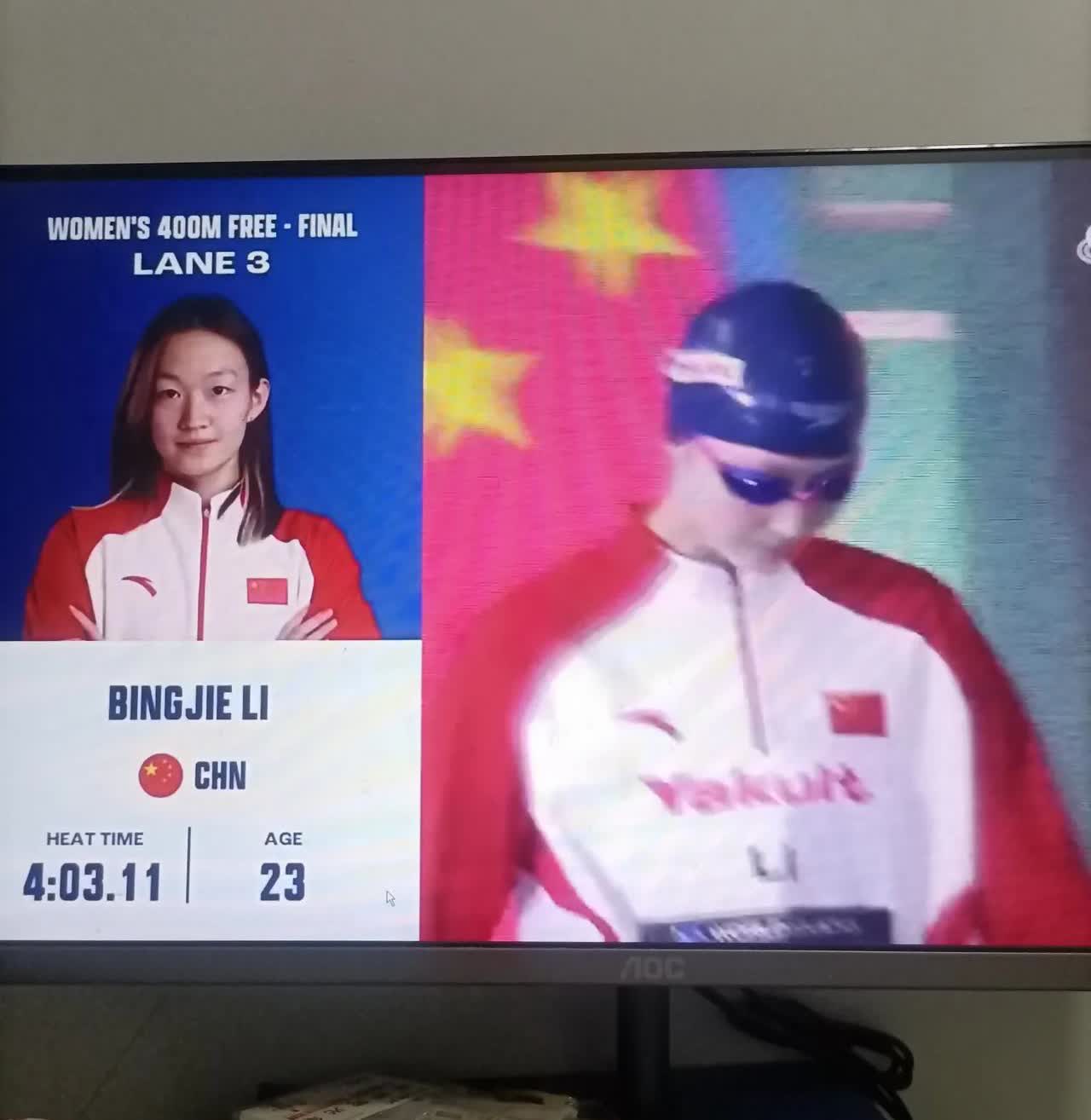 几个没想到 
第一个没想到是李冰洁状态不错，居然在最后15米超越了自己的偶像莱