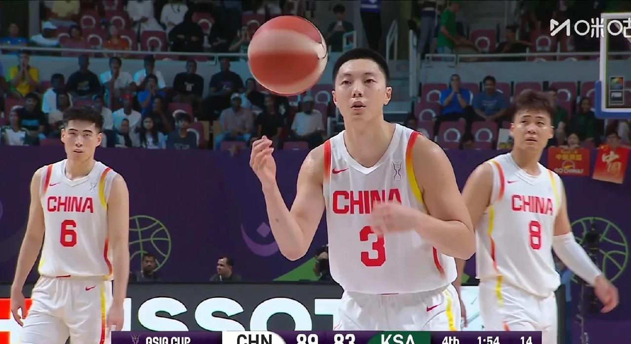 中国男篮首战仅5分险胜沙特貌似尴尬，但收获胜利的同时也能发现问题还算不错！——男
