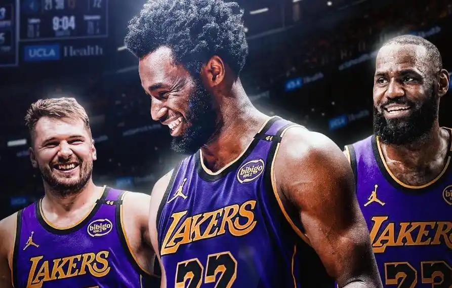 什么！詹姆斯还阻碍了湖人的引援了！
根据美媒Fullcourtpass爆料，就算