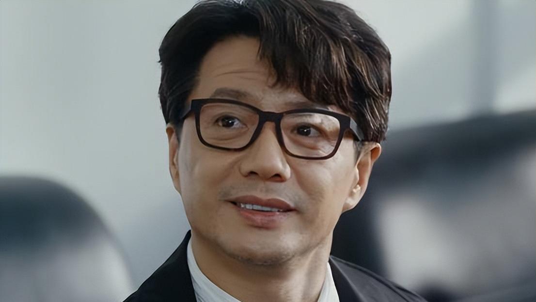 仅播3集热度破17000，1集埋下3个伏笔，这部刑侦剧的尺度，后劲真大