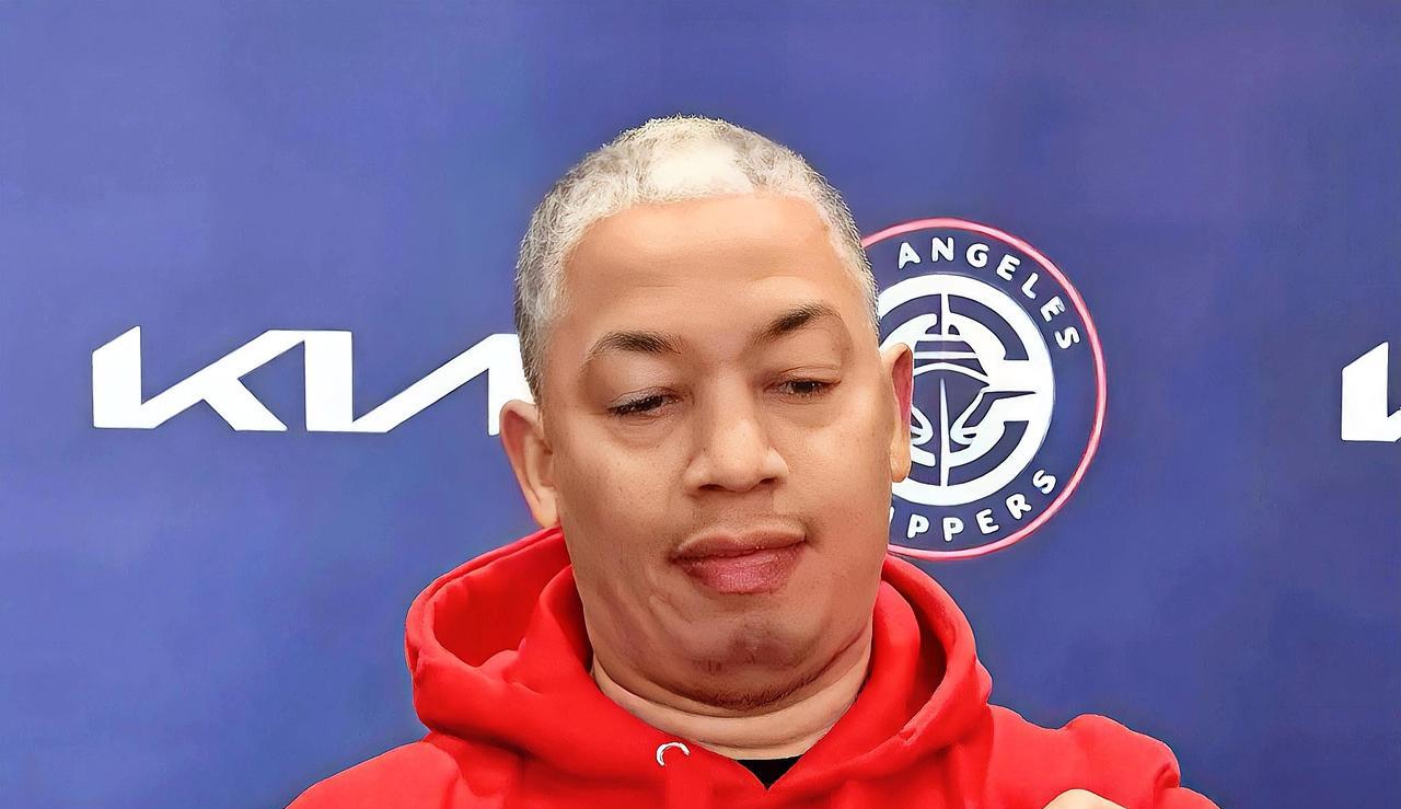 快船主帅卢指导赛前放出狠话！
今日快船将在主场迎战强敌灰熊。赛前，泰伦卢接受媒体