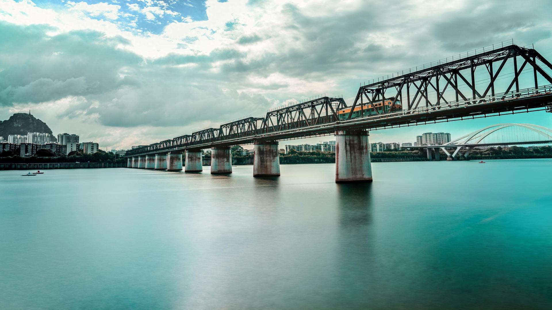 柳州旅游必打卡的景点和美食，放假专门来旅游一趟，这些特色可不容错过