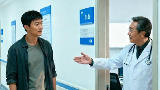 岳父得拆迁款536万，女婿为救妻子借20万被拒，5年后岳父找上门来