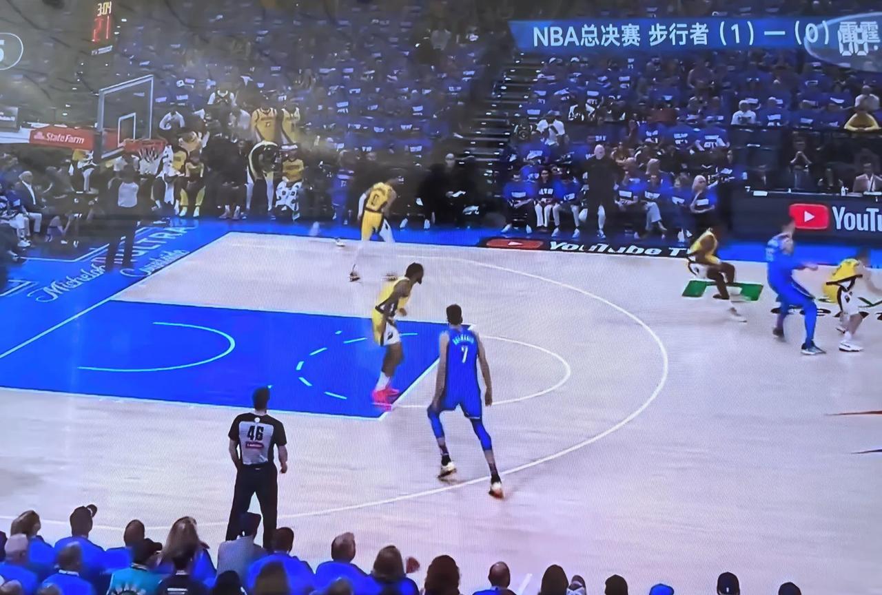 NBA总决赛第二场
感觉雷霆还要输球
他们竟然和步行者拼三分
这是以自己的弱项