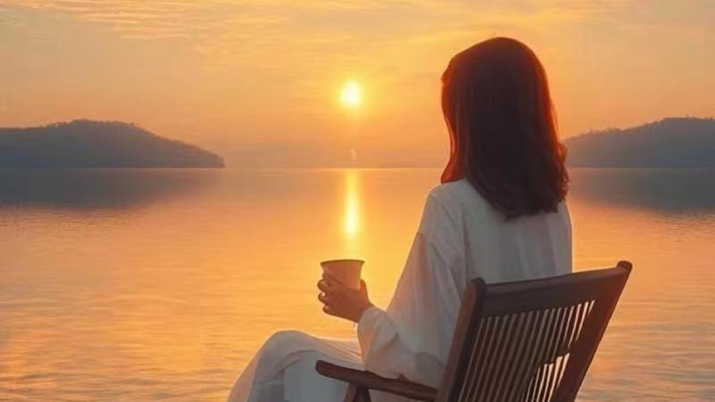 被抱养的是否能从八字当中看出来？