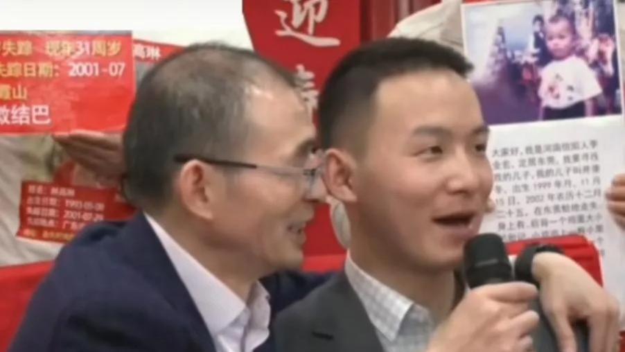 谢浩南1小时涨粉23万，笑称想要老婆，谈养父母显高情商