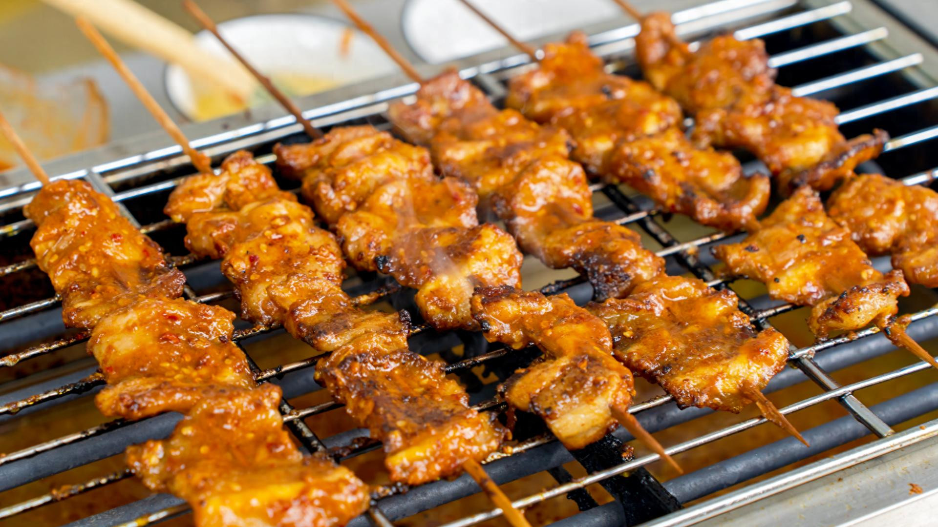 论广西最令人难忘的代表性美食，我敢说是果酱烧烤，独特才会被牢记