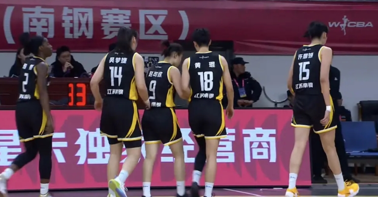 昨晚江苏女篮输球有一个很重要的原因

这个原因可能是我个人看法，因为我几乎没看到