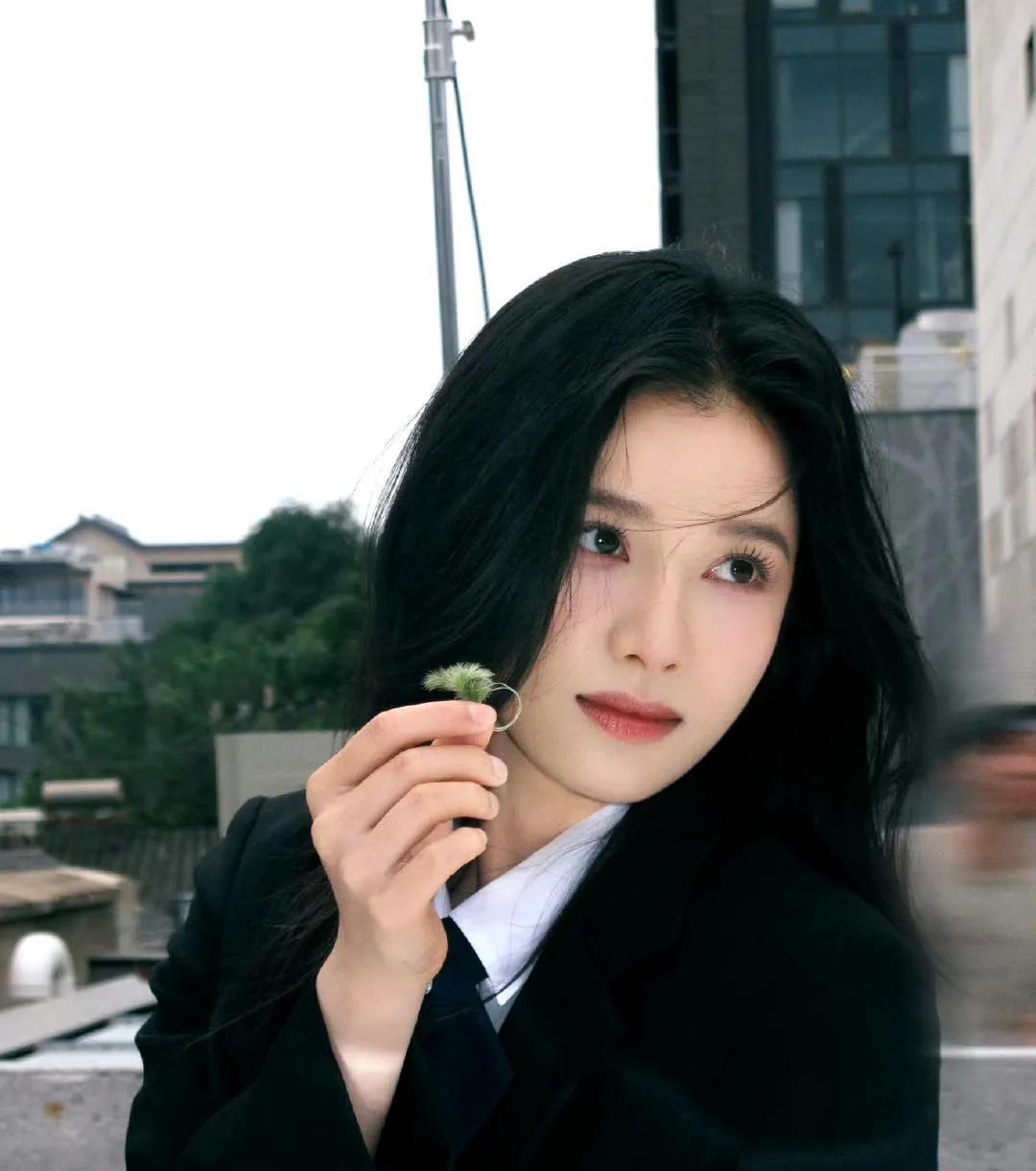 #内娱女明星没有丑的# 千娇百艳各有各的美！
内娱女明星的颜值从来不是“单一模板