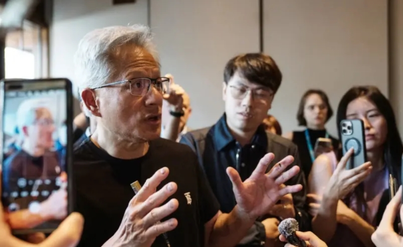 美国自己搞砸了，刚解禁不久的H20芯片，暂停生产了，中国客户现在对这款芯片，疑问