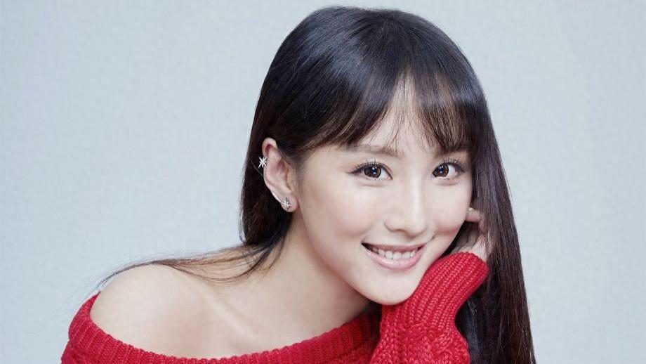 36岁陈静变朴素，为艺术献身一度抑郁退圈