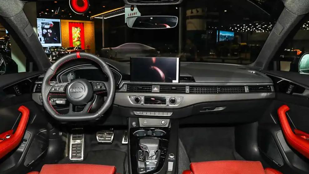 官方确认！奥迪A4L 200万辆悦享版限时终身质保，售价28.98万元起