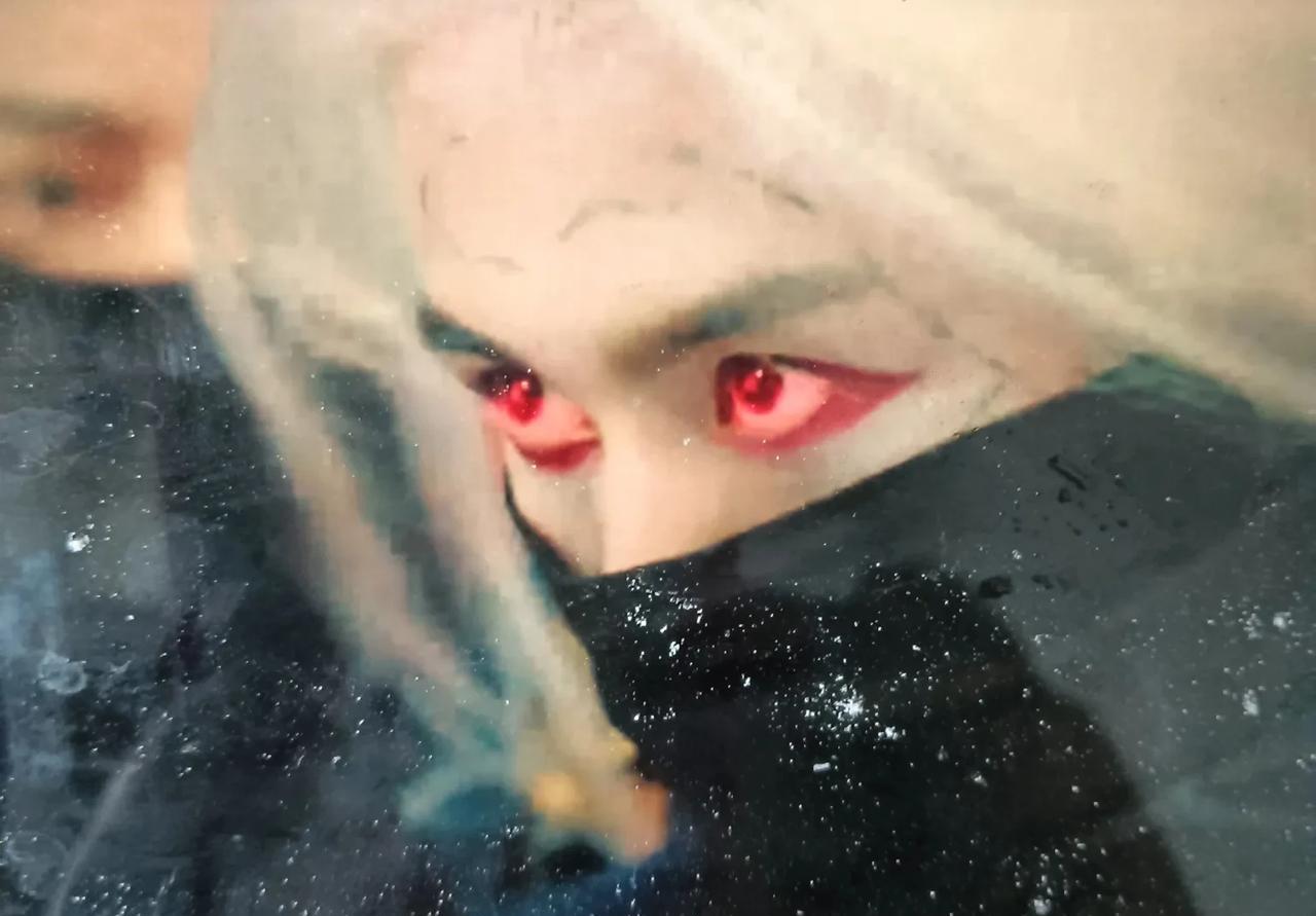 而且女主还是制毒的，怎么可能不会解毒呢？这就是夫妻不同心。
我感觉啊，这结婚了就
