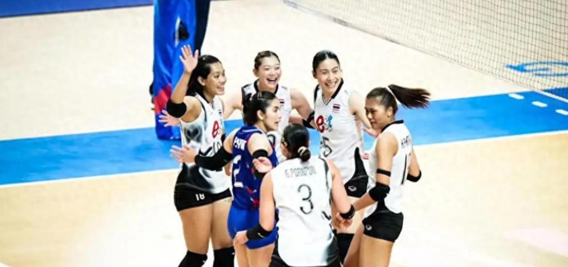要说最大惊喜还得是捷克女排！本来二流水平，今年跟开了挂似的，3-0横扫泰国，跟咱