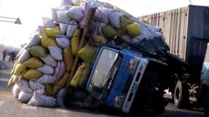 18张令人心酸的超载照片，真是刺激又惊险