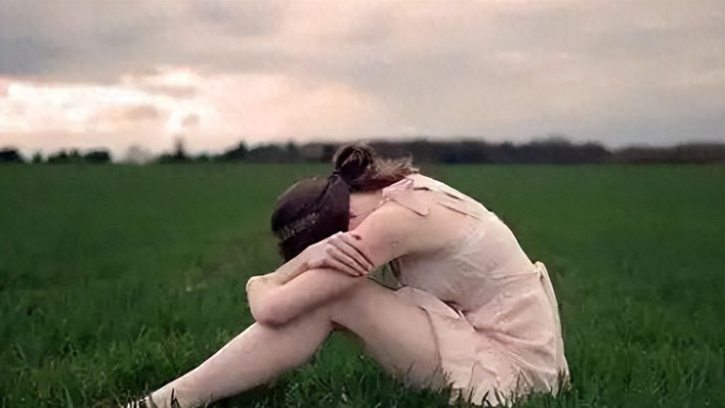 离婚后再婚，老公是个家暴男，我却为孩子和面子失去了反抗的勇气