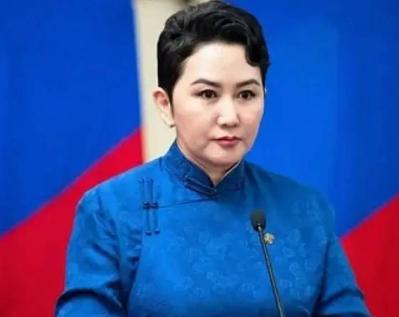 蒙古女外长巴特策策格的奇葩言论，彻底让蒙古经济疼了一次！从2025年1月到5月的