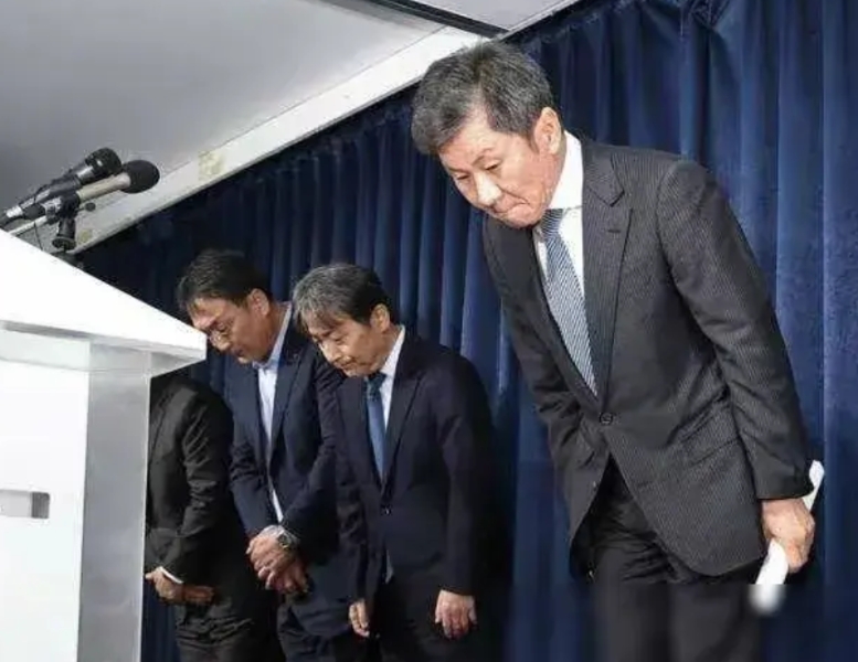 U19国青男篮主教练曲的一句话：进了广东队，等于一只脚进了国家队，让中国球迷惊掉