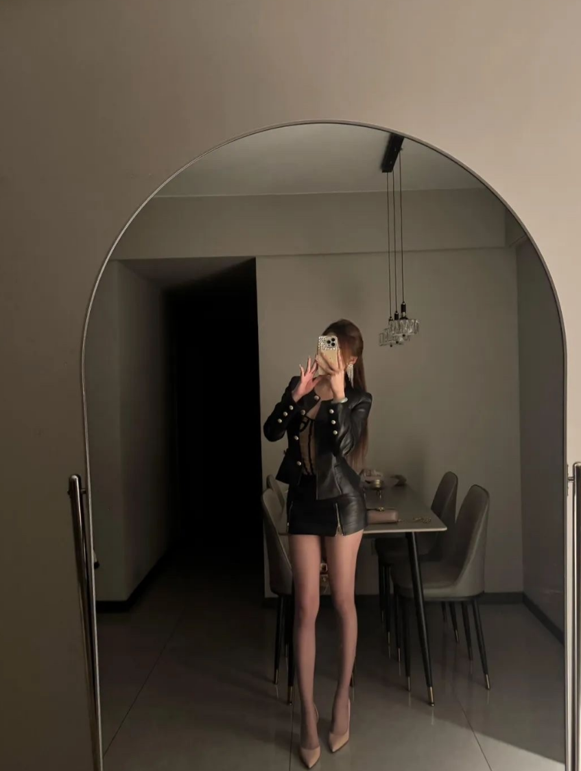 女朋友化了斩男妆 问你好不好看… 你的求生欲答案是？