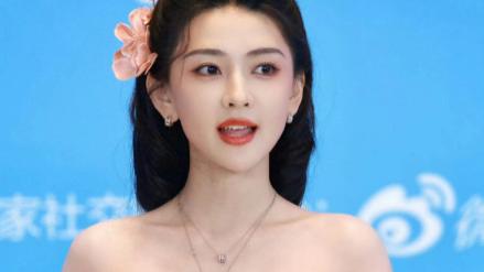 红毯上真的会“开花”？梁洁如何让红毯变花园